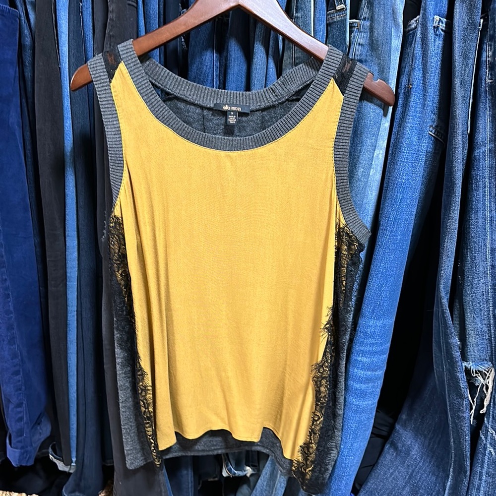 Ella moss tank- never worn. Perfect for the fall. Silk front/wool back